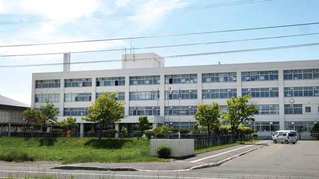 英藍高等学校